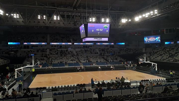 放走2名功勋领袖，砸2亿买3名U23，马雷斯卡的曼城重建之路冒险吗（封面配图）